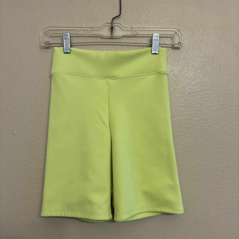 Good American Woman’s Key Lime Activewear Biker Shorts Size 1